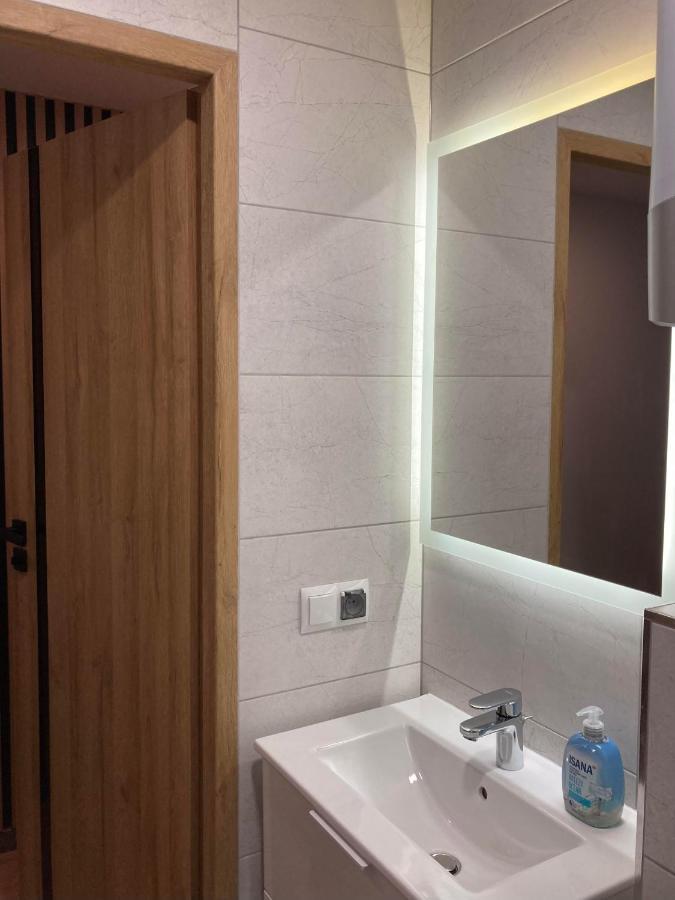 221 Przy Niedzwiadku Apartment *